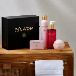 ESCAPE JAPANESE CEREMONY Gel Doccia In Bottiglia Rosso